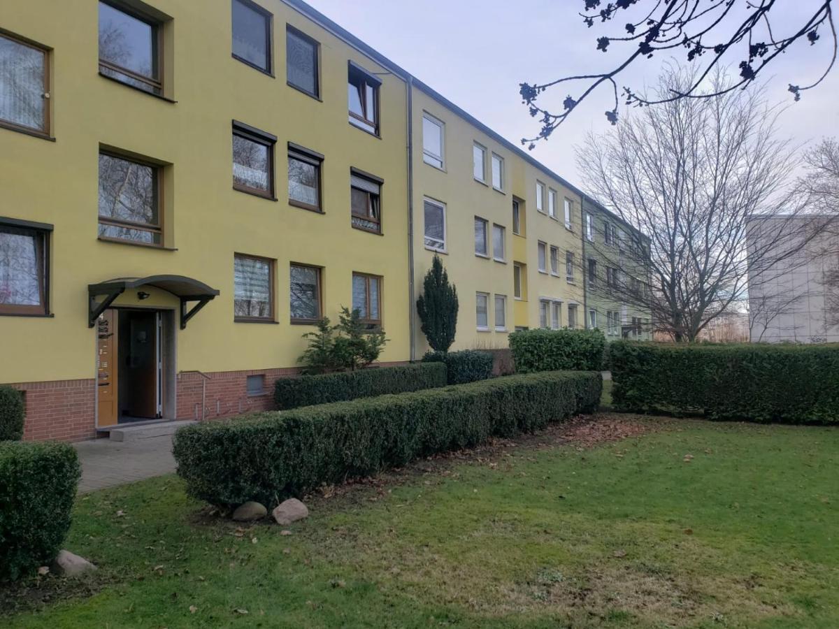Monteurswohnung-Kas-1 Zimmer Mit Eigenem Bad Salzgitter Esterno foto